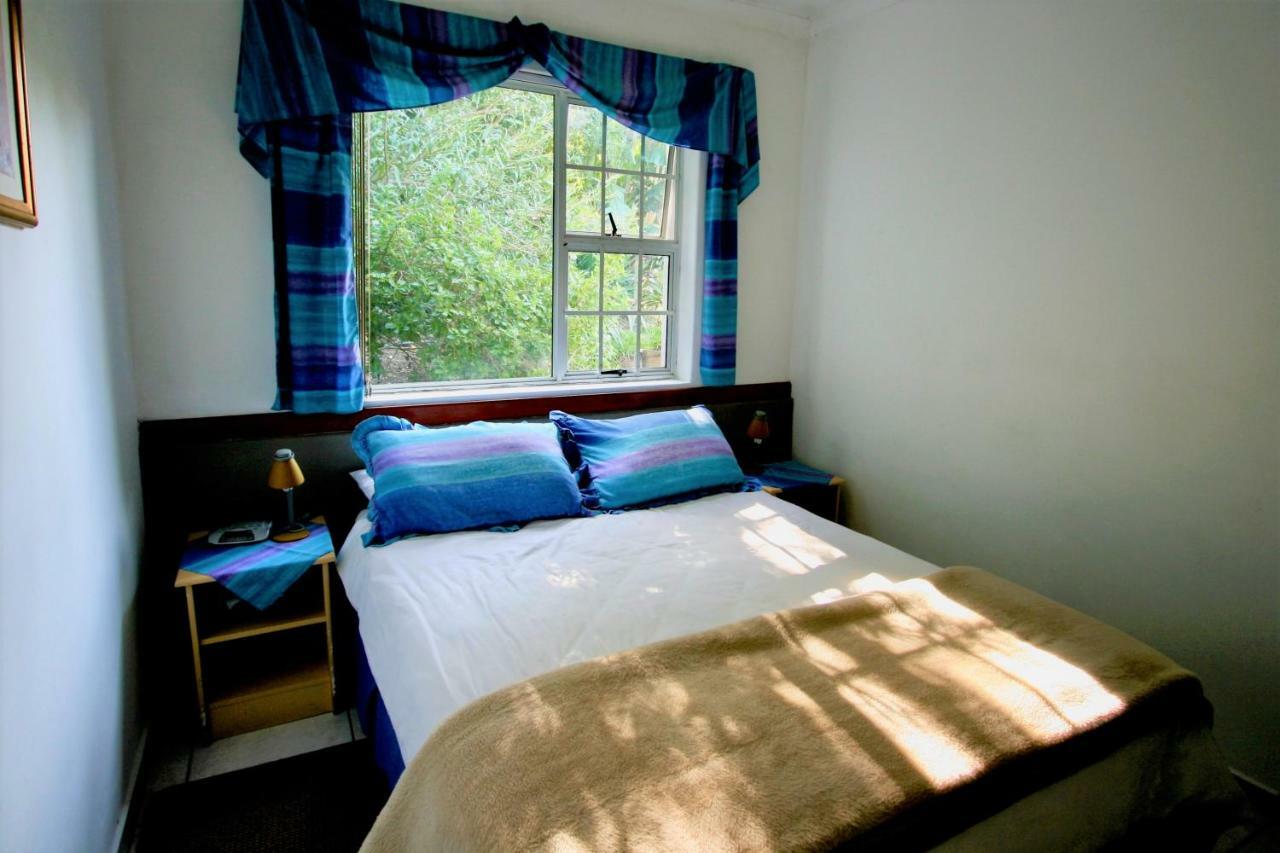 Clouds Guest House Durbanville Exterior foto